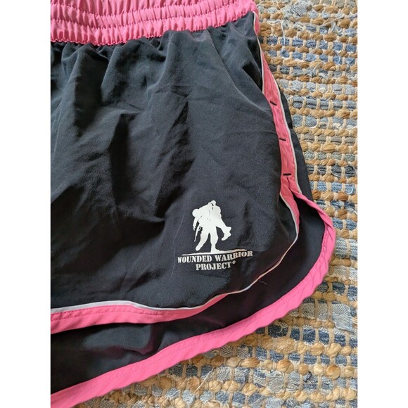 Under Armour Semi-Fitted Wounded Warrior Project Running Shorts Women’s Size M - Picture 2 of 10